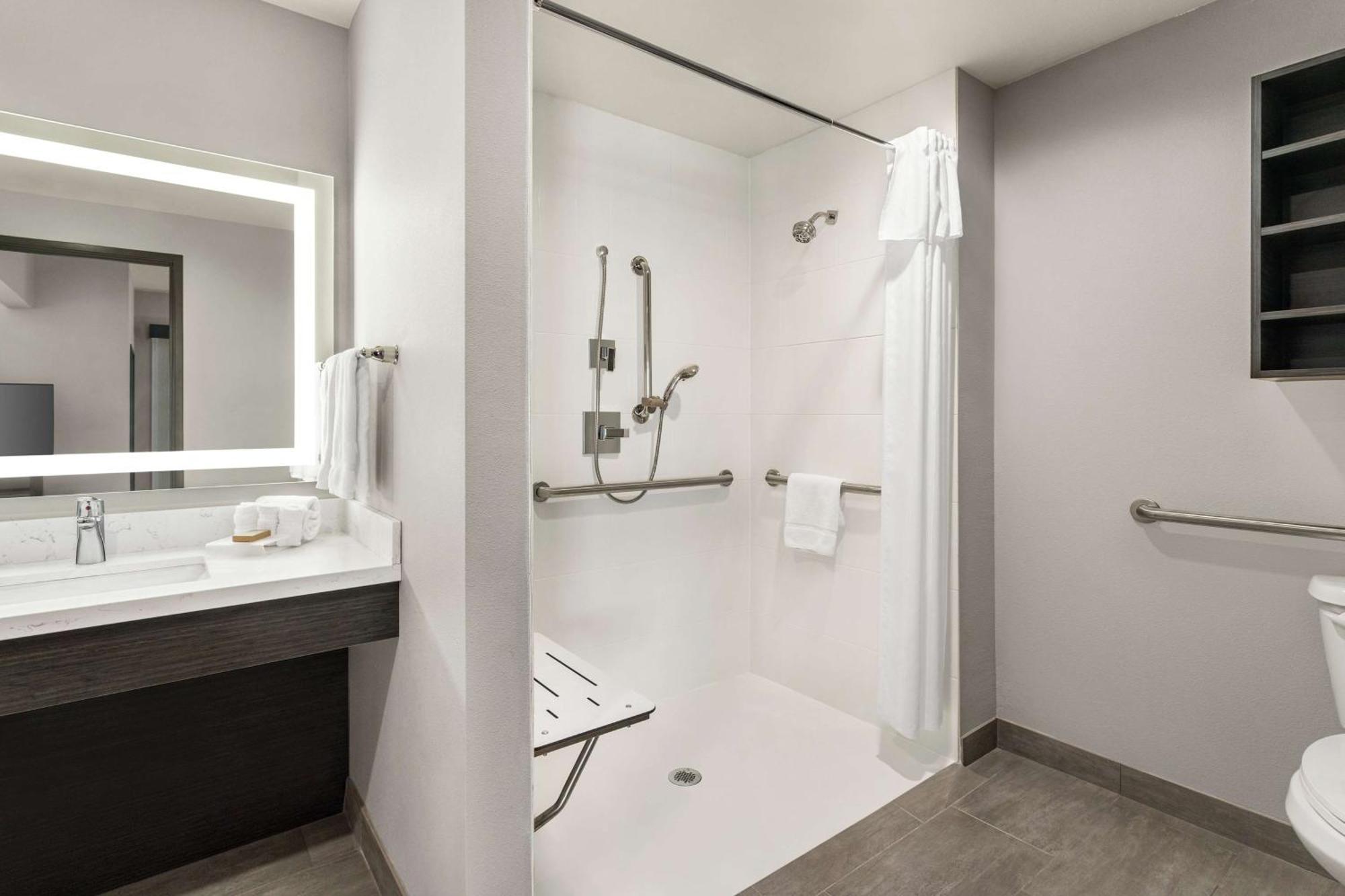 Homewood Suites By Hilton Springfield Medical District Exteriör bild